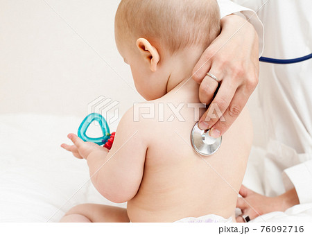 Doctor exam 76092716