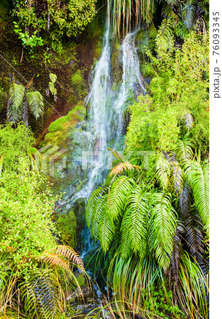 Waterfall 76093345