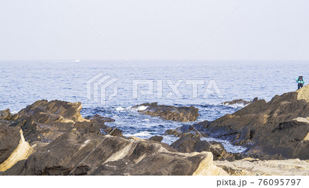 湘南三浦半島の最南端神奈川県三浦市城ヶ島の春 76095797