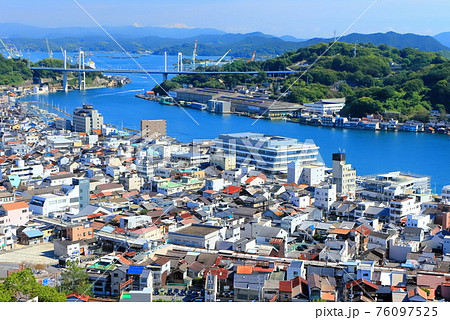 【広島県】千光寺から見た尾道の町並み 76097525