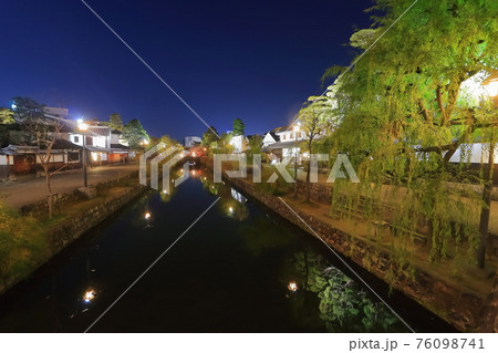 【岡山県】倉敷美観地区の夜景 【岡山県】倉敷美観地区の夜景 76098741