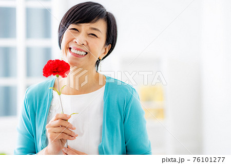 母の日 カーネーション 母親 母の日 カーネーション 母親 76101277