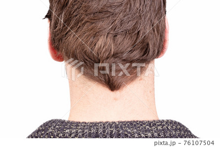Adult man hair from behind, in need of a haircut Adult man hair from behind, in need of a haircut 76107504