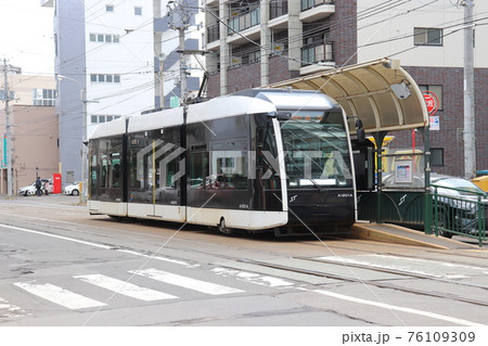 冬の札幌市電　札幌市　北海道 76109309