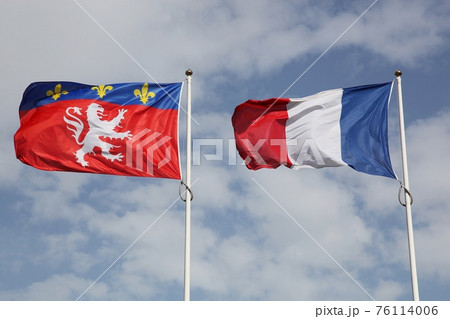 Flag of the city of Lyon and French flag, France 76114006