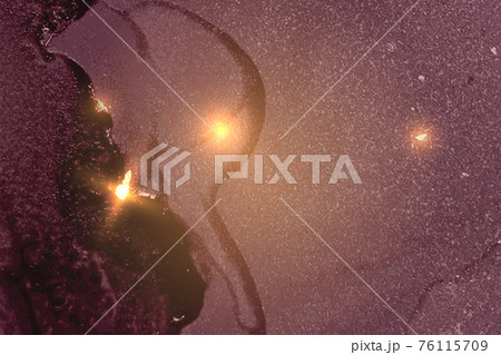 Dark purple abstract alcohol ink marble texture. Vector shining background 76115709