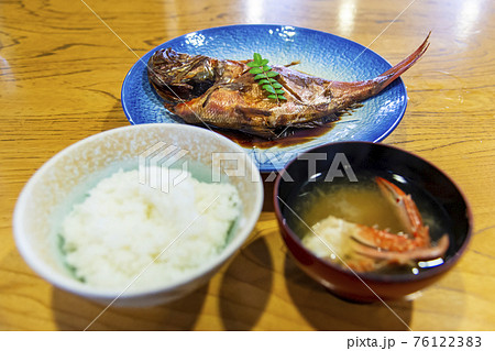 金目鯛の煮付け定食 76122383