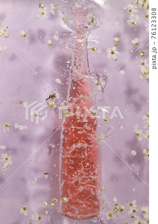 Splash Bottle Of Pink Rose Wine 76123308