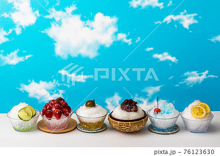 かき氷　Taiwan type of epidemic shaved ice 76123630