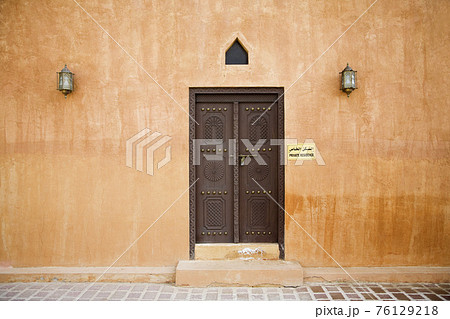 STOCK PHOTOGRAPHY IMAGES 76129218