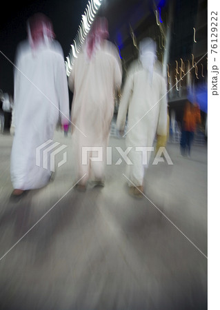 STOCK PHOTOGRAPHY IMAGES 76129222