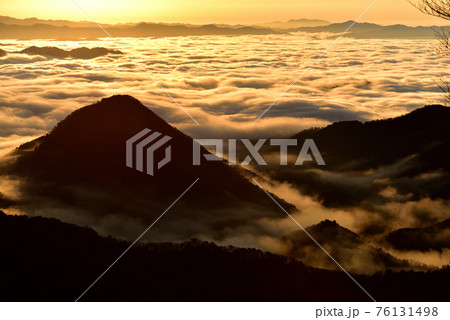 大江山からの福知山盆地の雲海 76131498