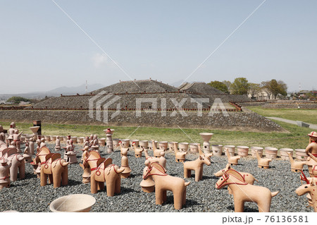 八幡塚古墳 76136581