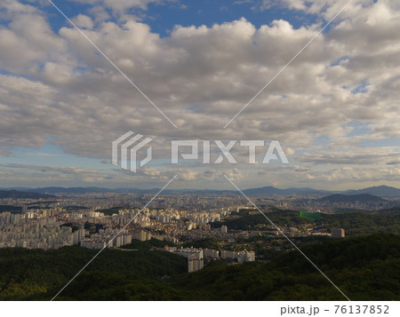 風景 時価 都市 76137852