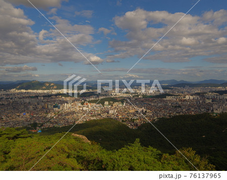 風景 時価 都市 76137965