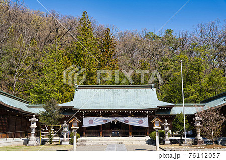 山梨県護国神社本殿 76142057