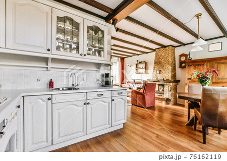 Bright and modern kitchen design Bright and modern kitchen design 76162119