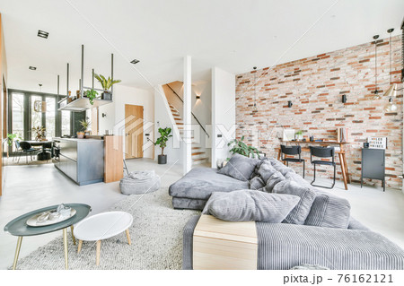 Beautiful living room Beautiful living room 76162121