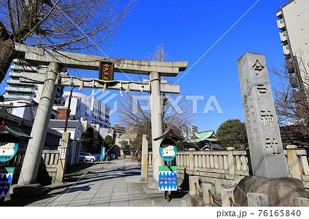 東京　浅草　今戸神社 76165840