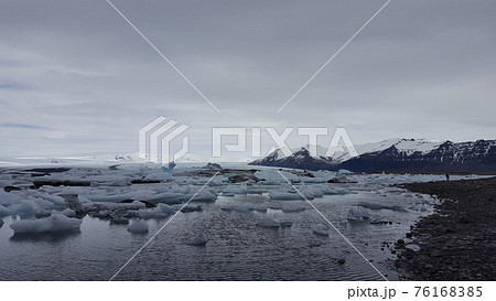 海 氷河 氷山 76168385