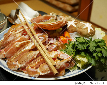 カニすき二人前（調理前）大皿盛り 76171201