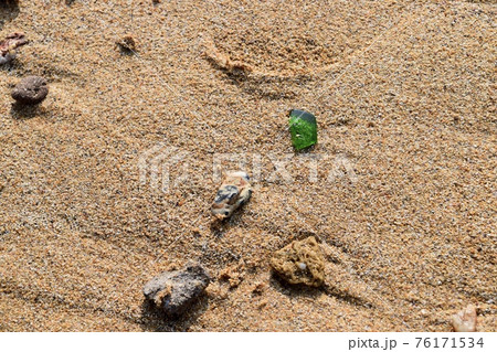 スペインの海で見つけたシーグラスの写真素材