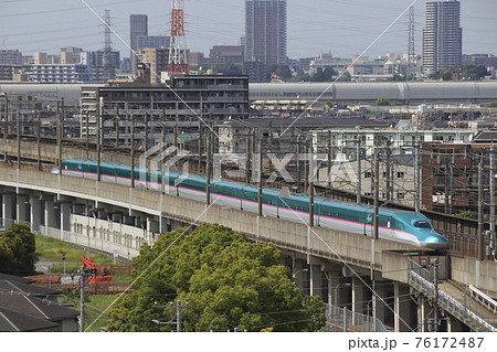 東北新幹線を行くE5系 東北新幹線を行くE5系 76172487
