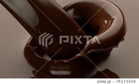 Hot chocolate pouring 76173428