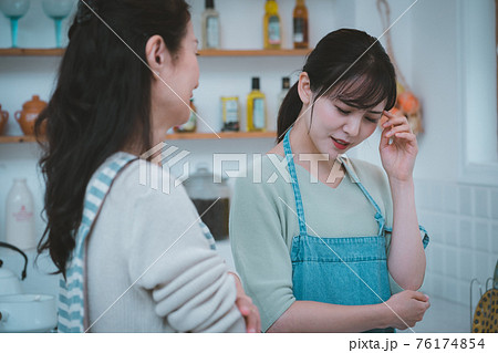 嫁いびり 76174854