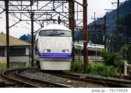 日光路を快走する『特急スペーシア』 76179926