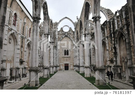 ポルトガル、リスボン、カルモ教会、リスボン大地震の遺構 ポルトガル、リスボン、カルモ教会、リスボン大地震の遺構 76181397