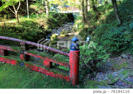 美濃の正倉院:両界山横蔵寺散策・135(岐阜県揖斐郡揖斐川町横蔵) 美濃の正倉院:両界山横蔵寺散策・135(岐阜県揖斐郡揖斐川町横蔵) 76184110