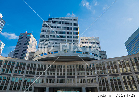 【東京都議会議事堂 都民広場側】 【東京都議会議事堂 都民広場側】 76184728