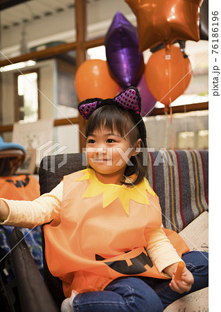 ハロウィンパーティー 76186196