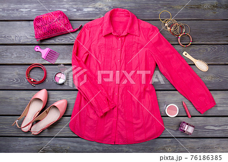 Essential women's items accessories. 76186385