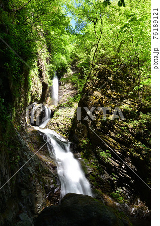 竜化の滝、塩原、栃木県 76189121