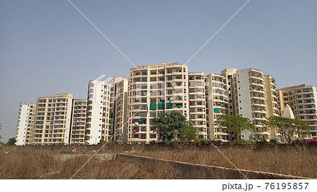 インドのアパートメント外観 76195857