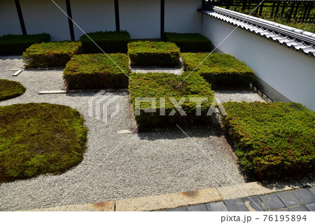 東福寺　方丈西庭 76195894