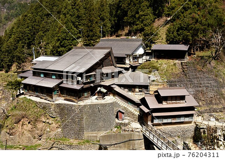 地獄谷温泉後楽館 長野県湯田中温泉郷 の写真素材