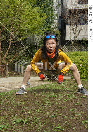 健康な長身女性 健康な長身女性 76205680