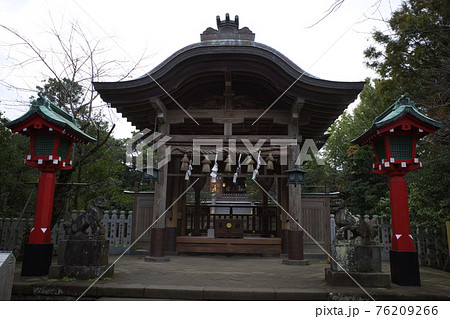 江島神社の奥津宮 江島神社の奥津宮 76209266