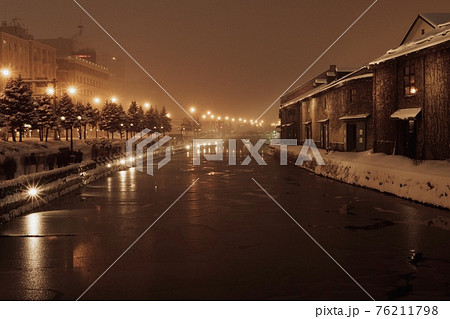 小樽・雪景色 76211798