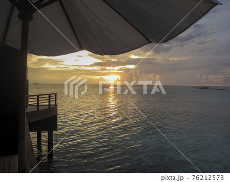 モルディブ　海 76212573