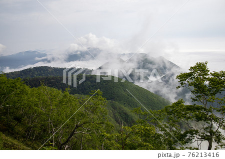 山から見る雲海 76213416