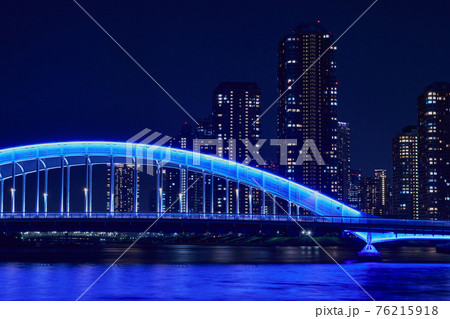 都市夜景 東京 永代橋と隅田川 都市夜景 東京 永代橋と隅田川 76215918