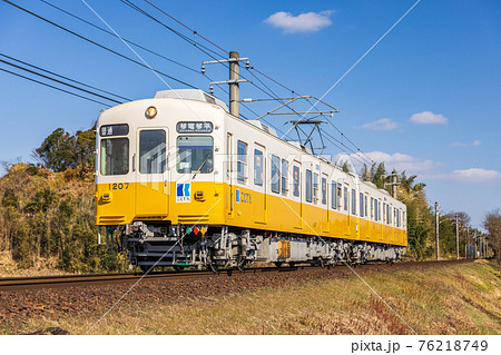 ことでん琴平線1200形(元京急700形)滝宮～羽床間 76218749