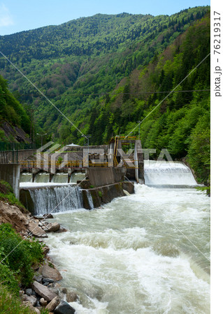 Hydroelectric power station Hydroelectric power station 76219317