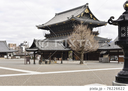 東本願寺 御影堂門 東本願寺 御影堂門 76226622