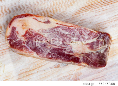 Piece of cured pork shoulder lacon curado 76245360