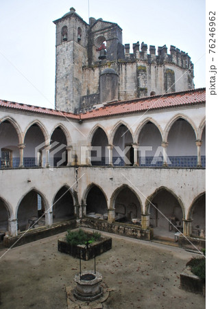 ポルトガル、トマール、キリスト修道院、沐浴の回廊、円堂（テンプル騎士団聖堂） 76246962